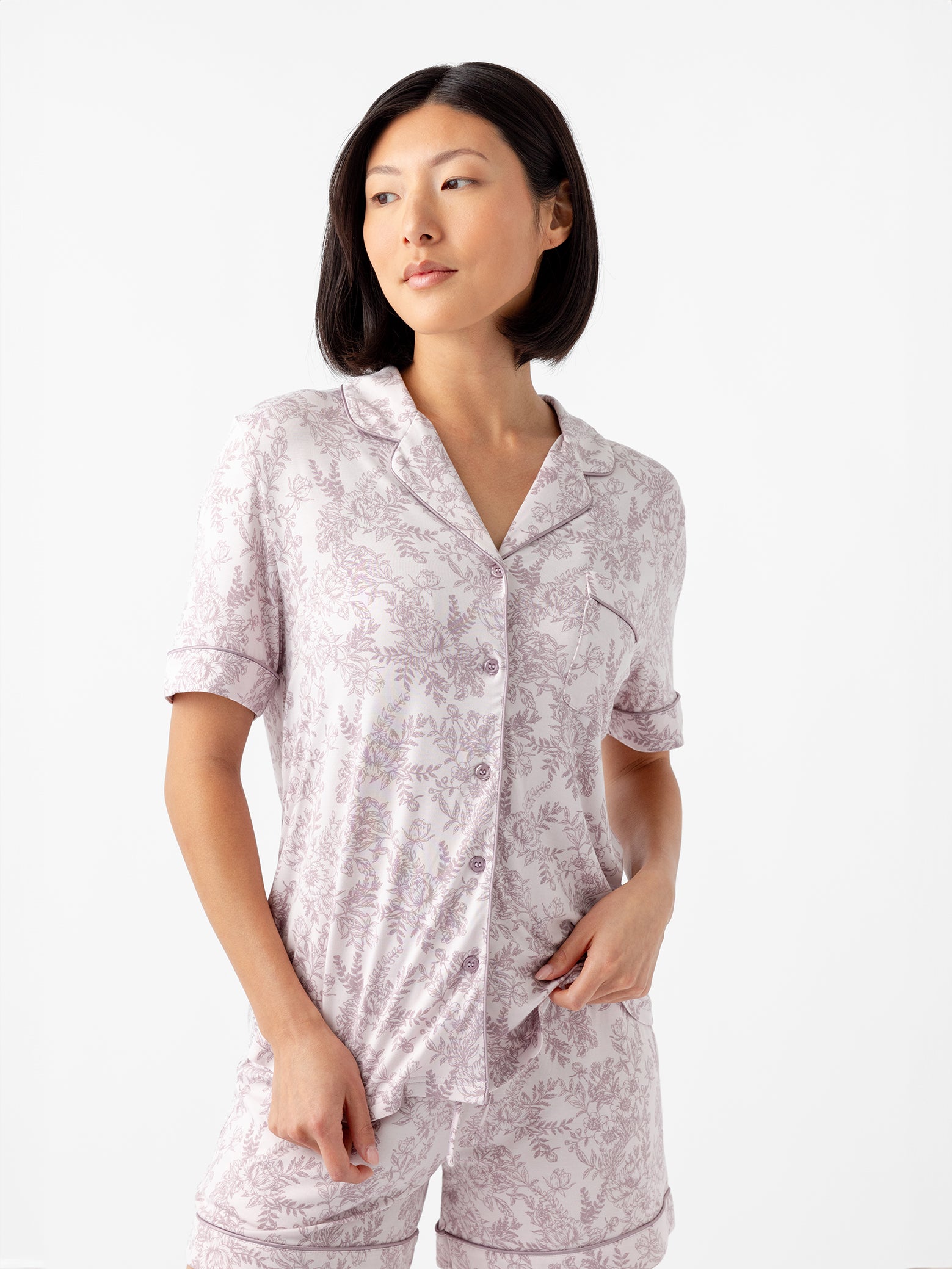 Woman in lilac toile short sleeve pajama top