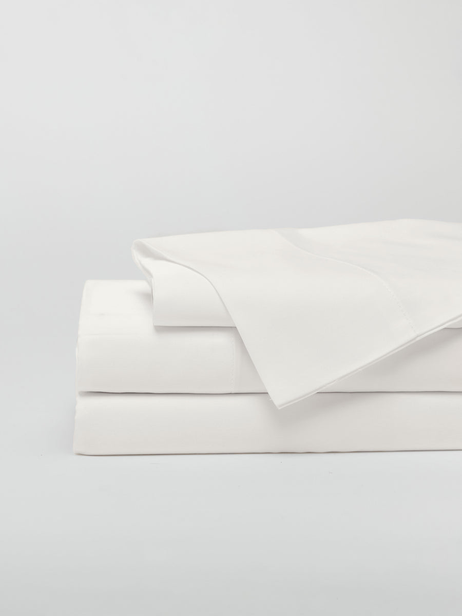 Creme sheet set folded with white background |Color:Creme
