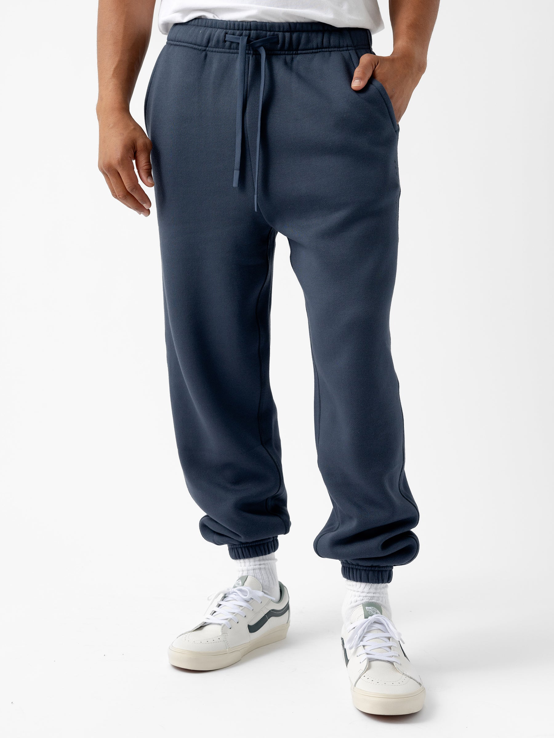 Men s CityScape Sweatpant Ebony S