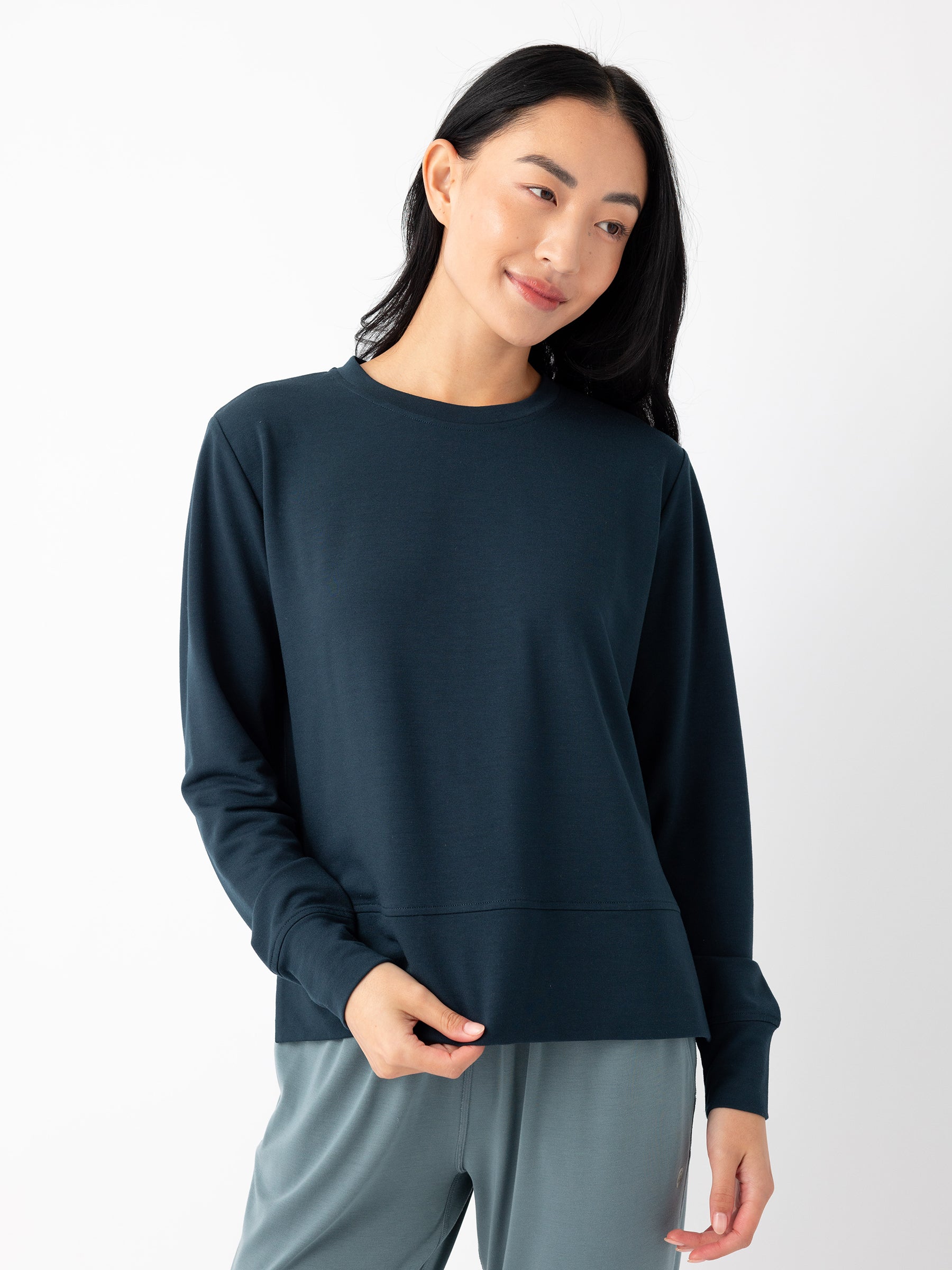 Crewnecks women's best sale