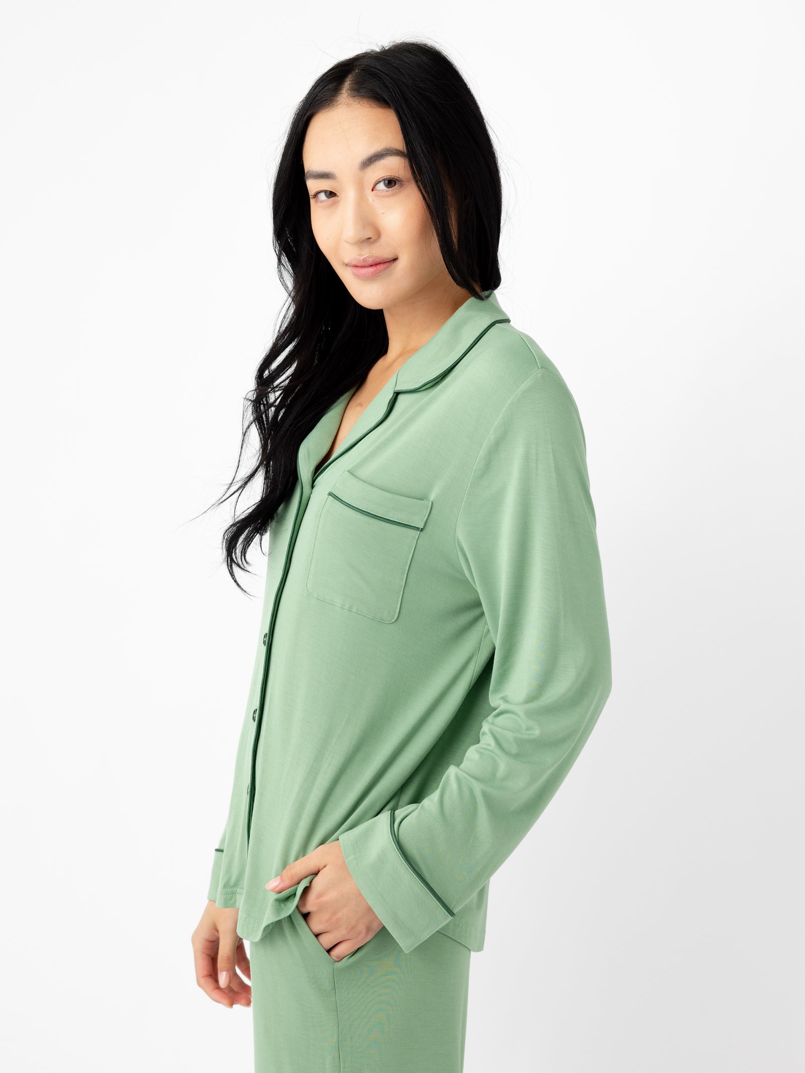 Woman wearing Women's Long Sleeve Bamboo Pajama Top in Stretch-Knit - Fern 