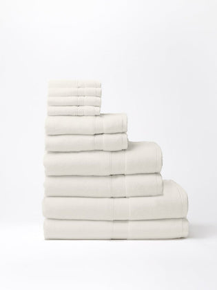 Complete luxe bath bundle folded with white background |Color:Seashell