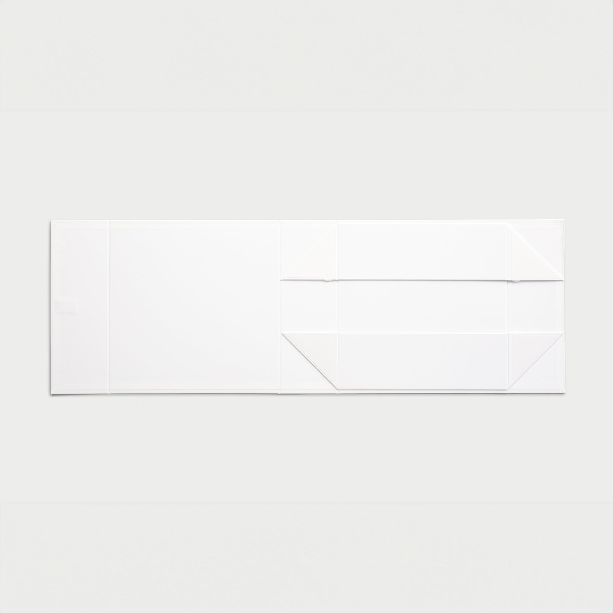 Flattened gift box 