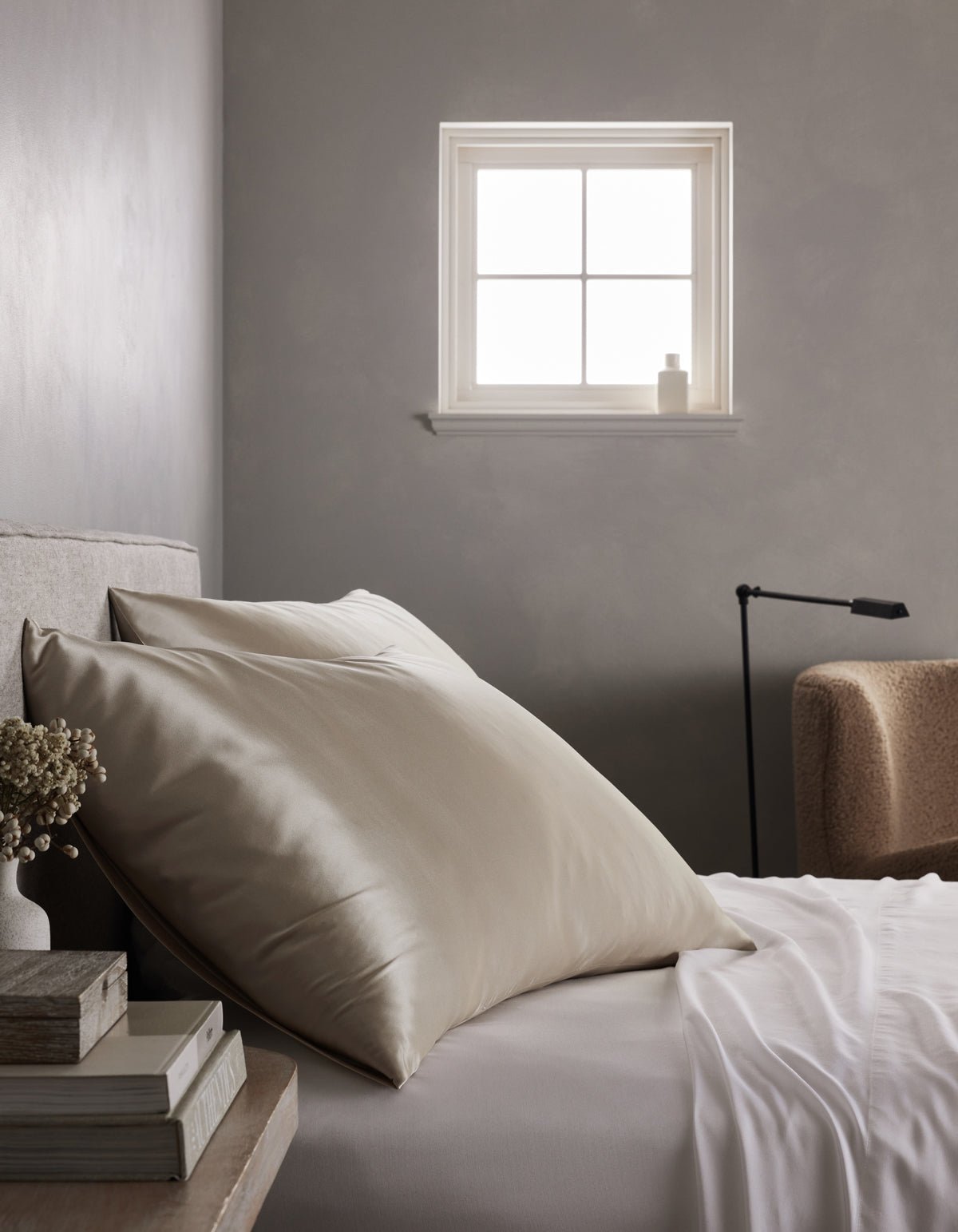 Silk Pillowcase | Mulberry Silk, Aloe-Treated | Cozy Earth