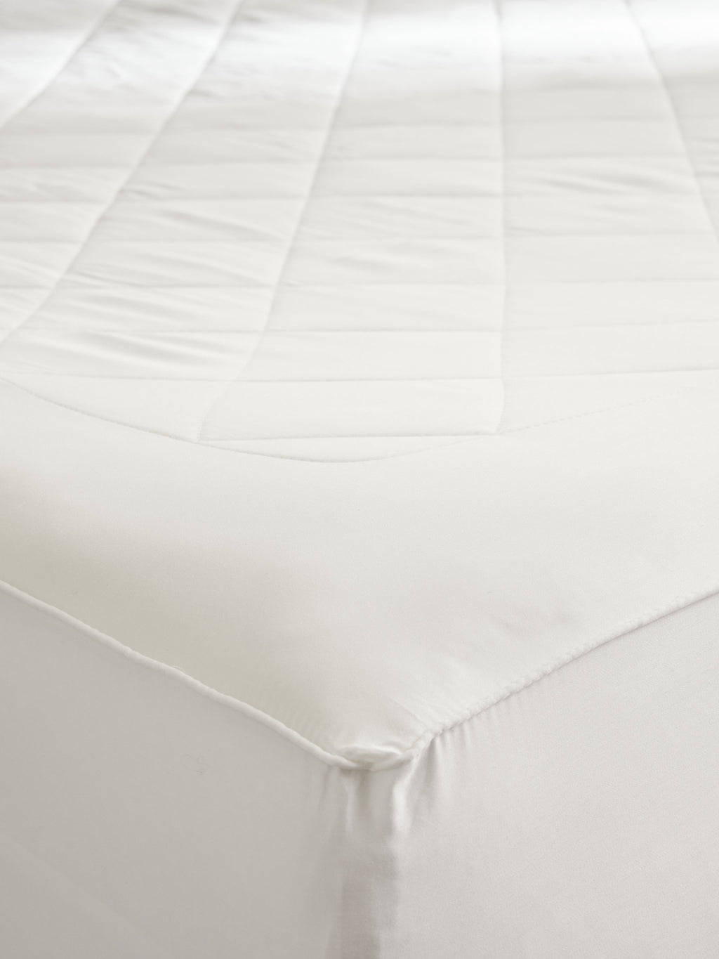 Cooling Bamboo Mattress Pad | Cozy Earth