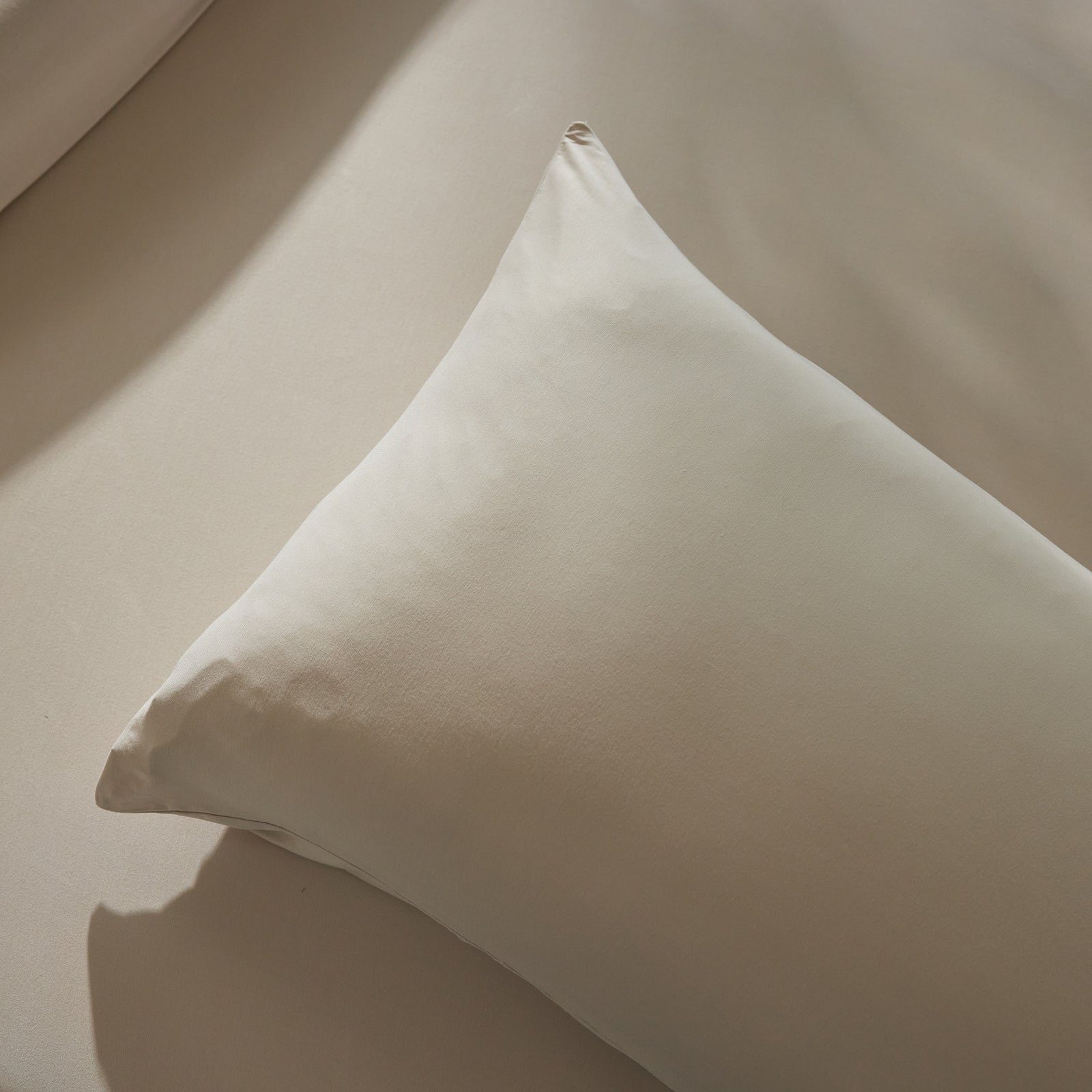 Close up of birch bamboo jersey fitted sheet and pillowcase 