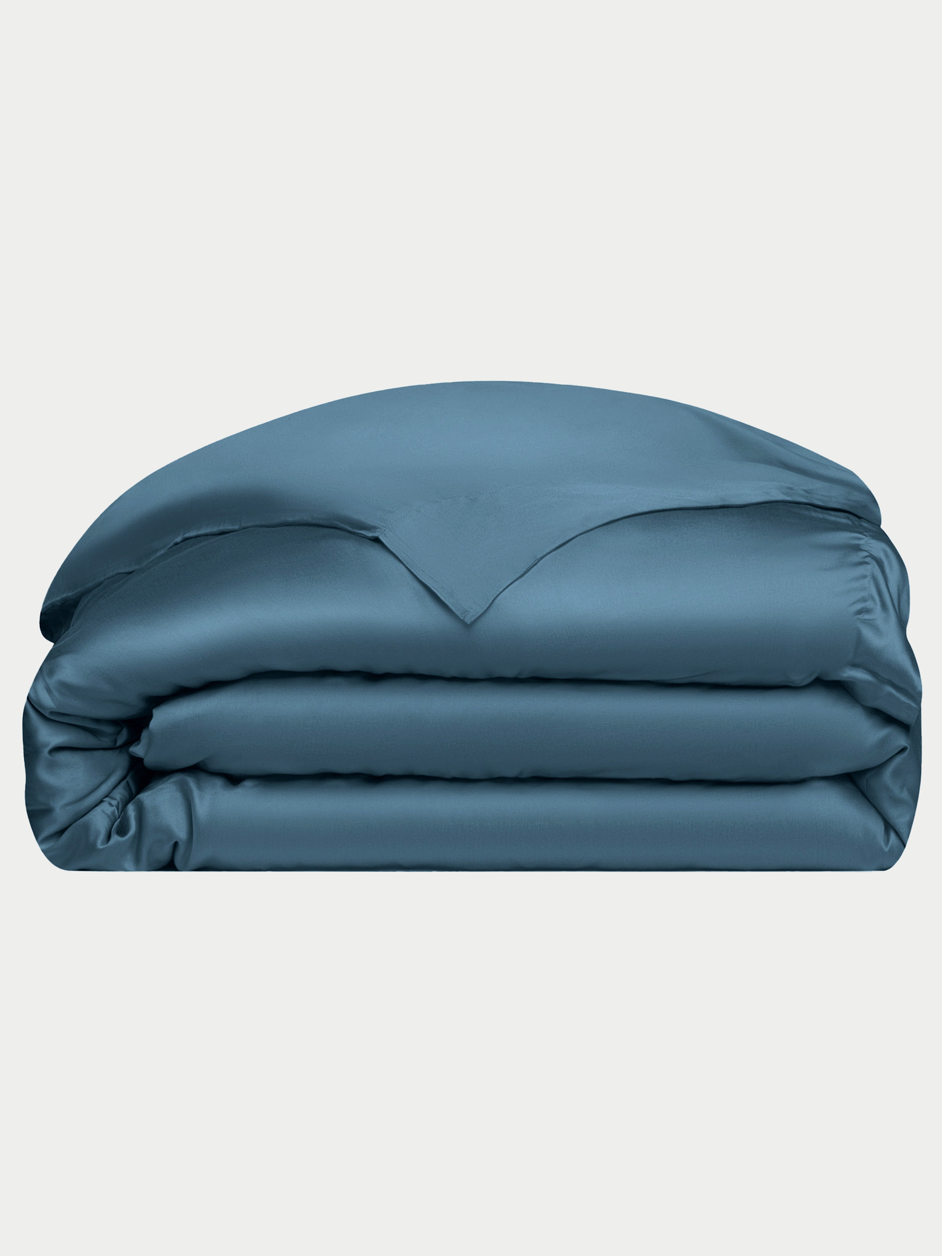 Pacific Blue duvet cover folded with white background |Color:Pacific Blue