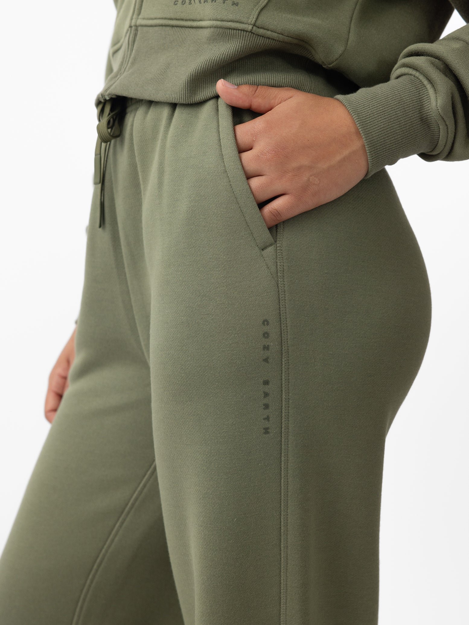 Woman wearing Juniper CityScape Wide Leg Pant with white background 