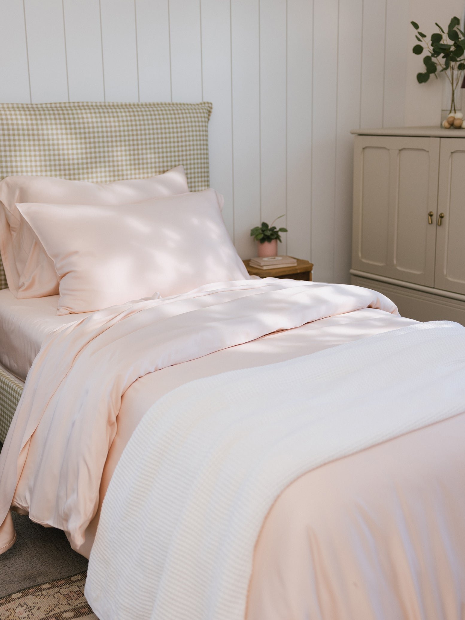 Peony Sheets on bed. 