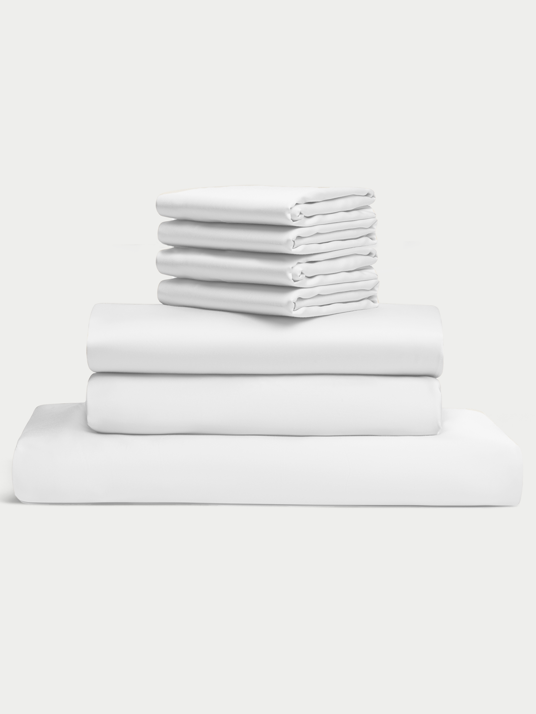 White bedding bundle stacked up with white background |Color:White