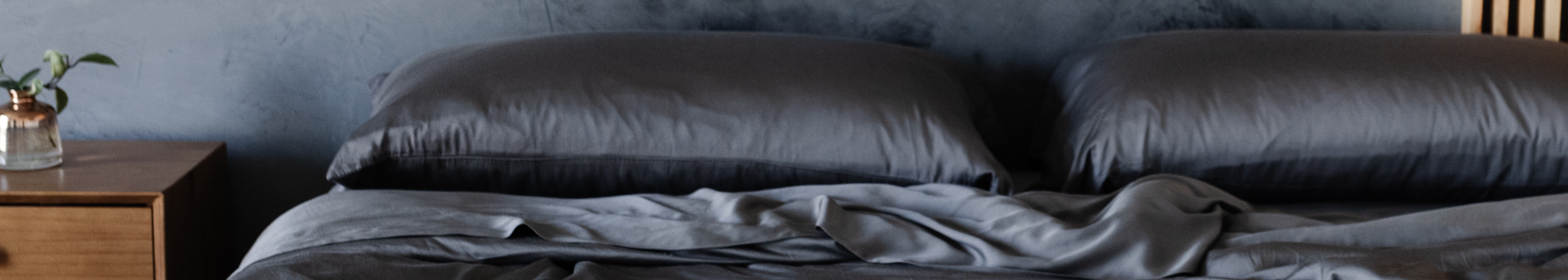 A bed featuring Cozy Earth pillows and sheets