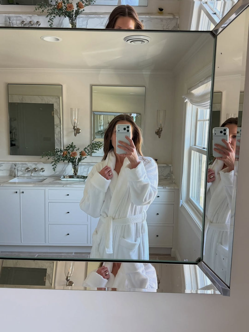 Long weekend plans: robe, relax, repeat.