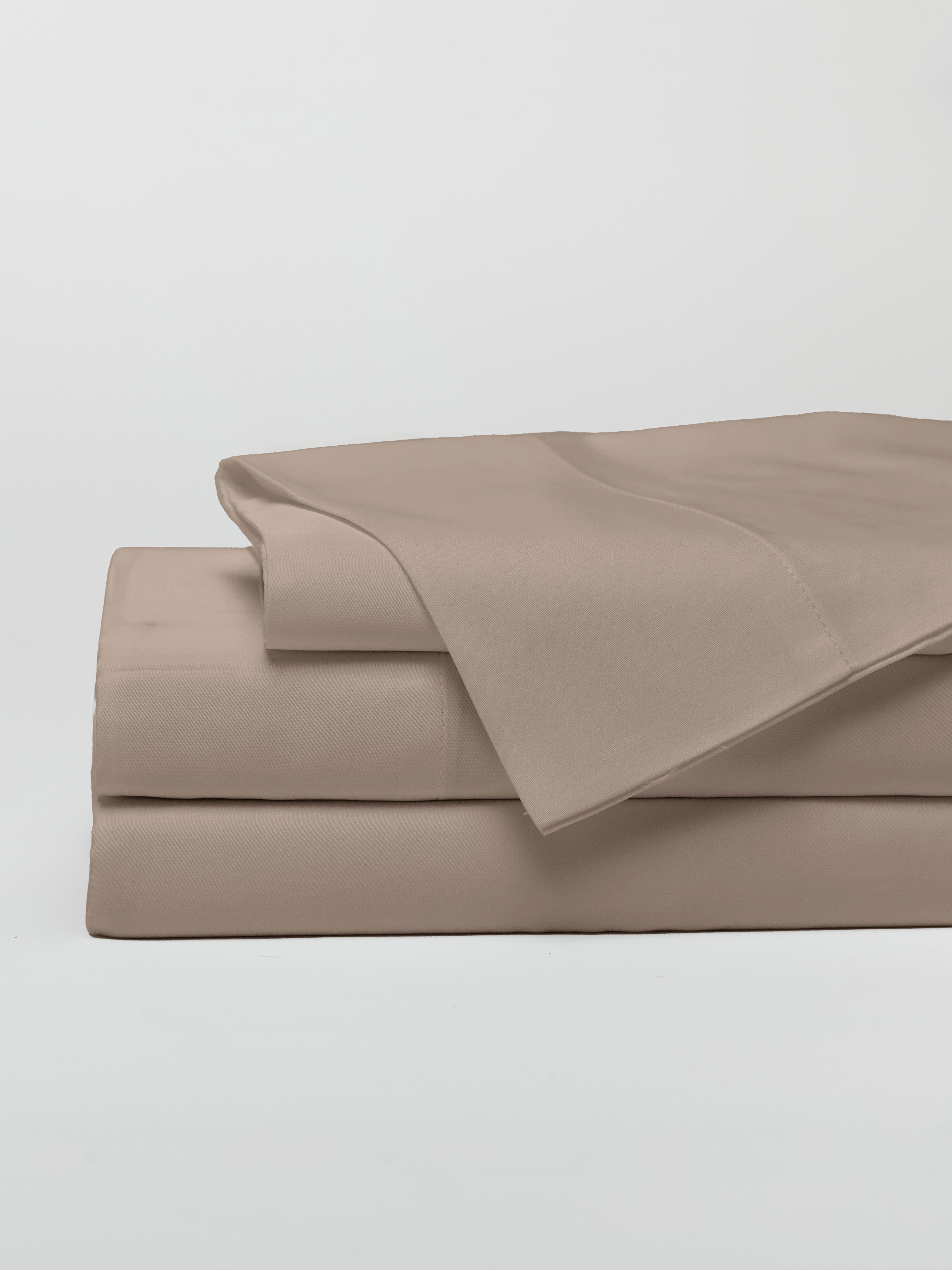 Walnut sheet set folded with a white background |Color:Walnut