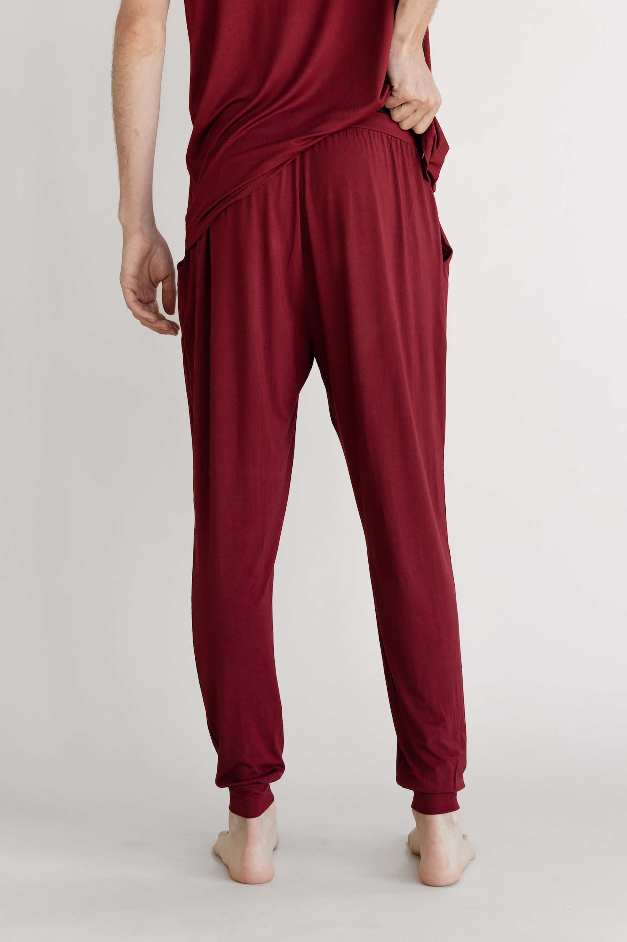 Mens Cabin Fleece Long Sleeve Crew and Pajama Pant 2-Pc Set