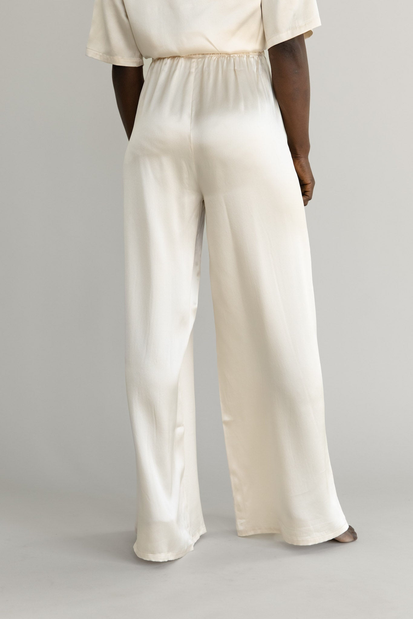 Off White Silk & Organza Zari Embellished Trousers-KP01