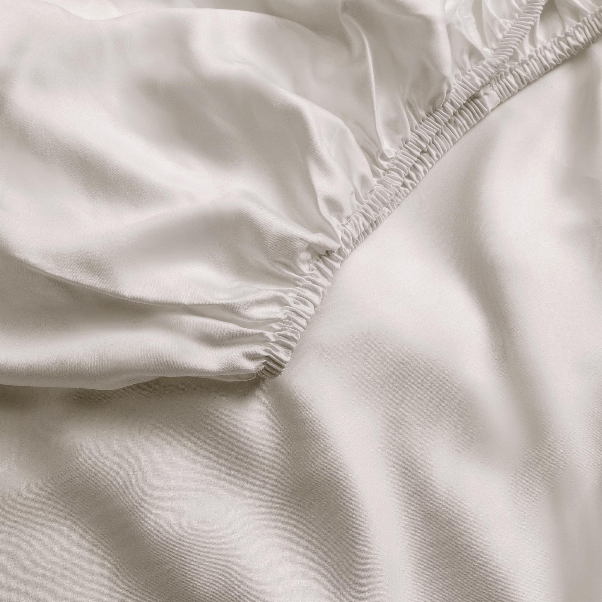 Close up of driftwood fitted sheet |Color:Driftwood