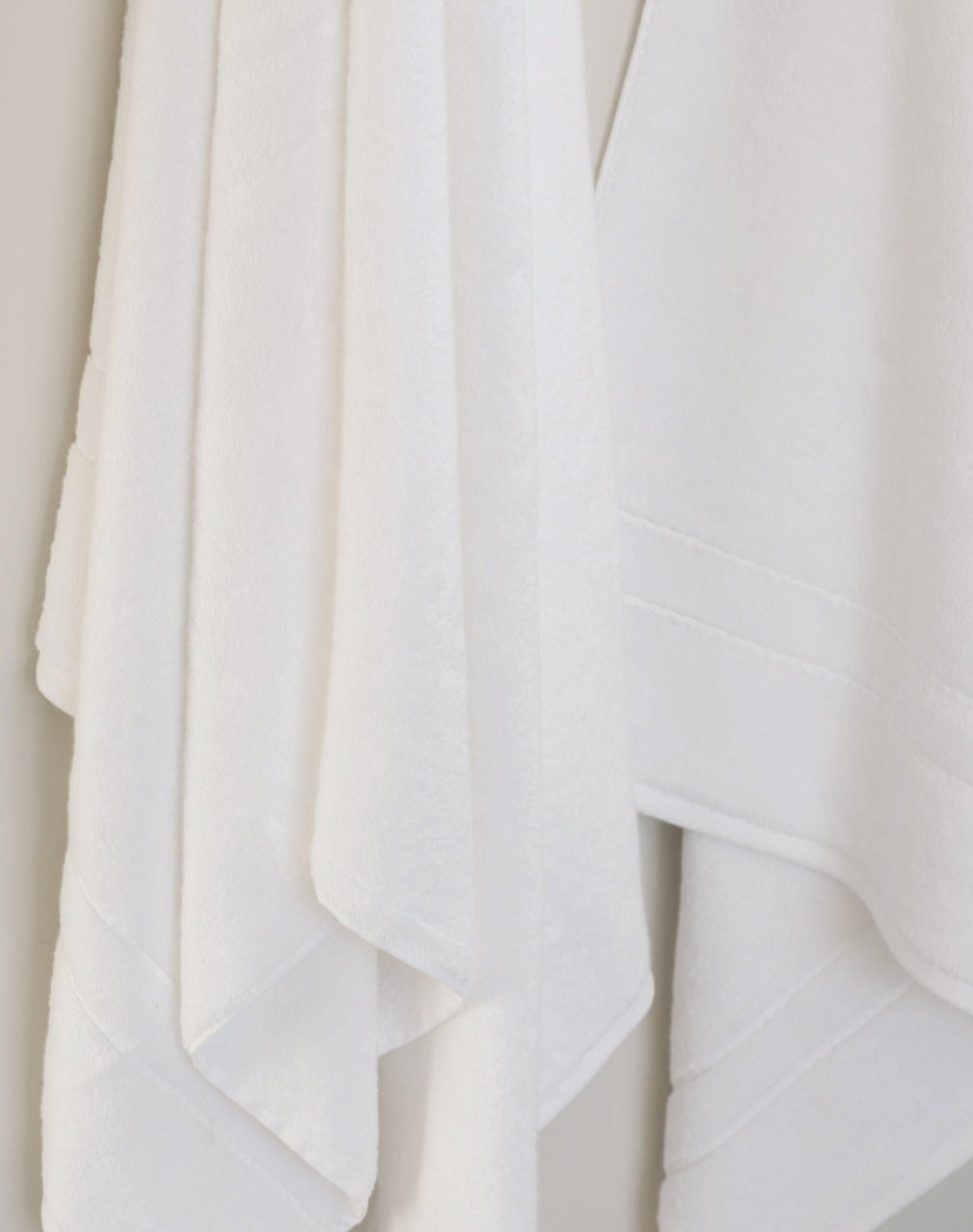 White The Premium Plush Bath Sheet